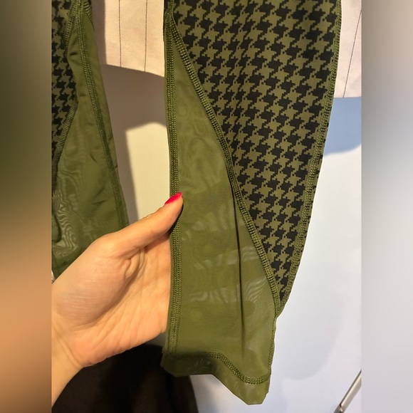 Adidas x Ivy Park Houndstooth Print Leggings - Picture 5 of 8